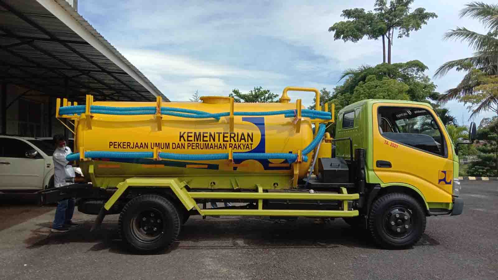 Armada dan teknisi NARAYA